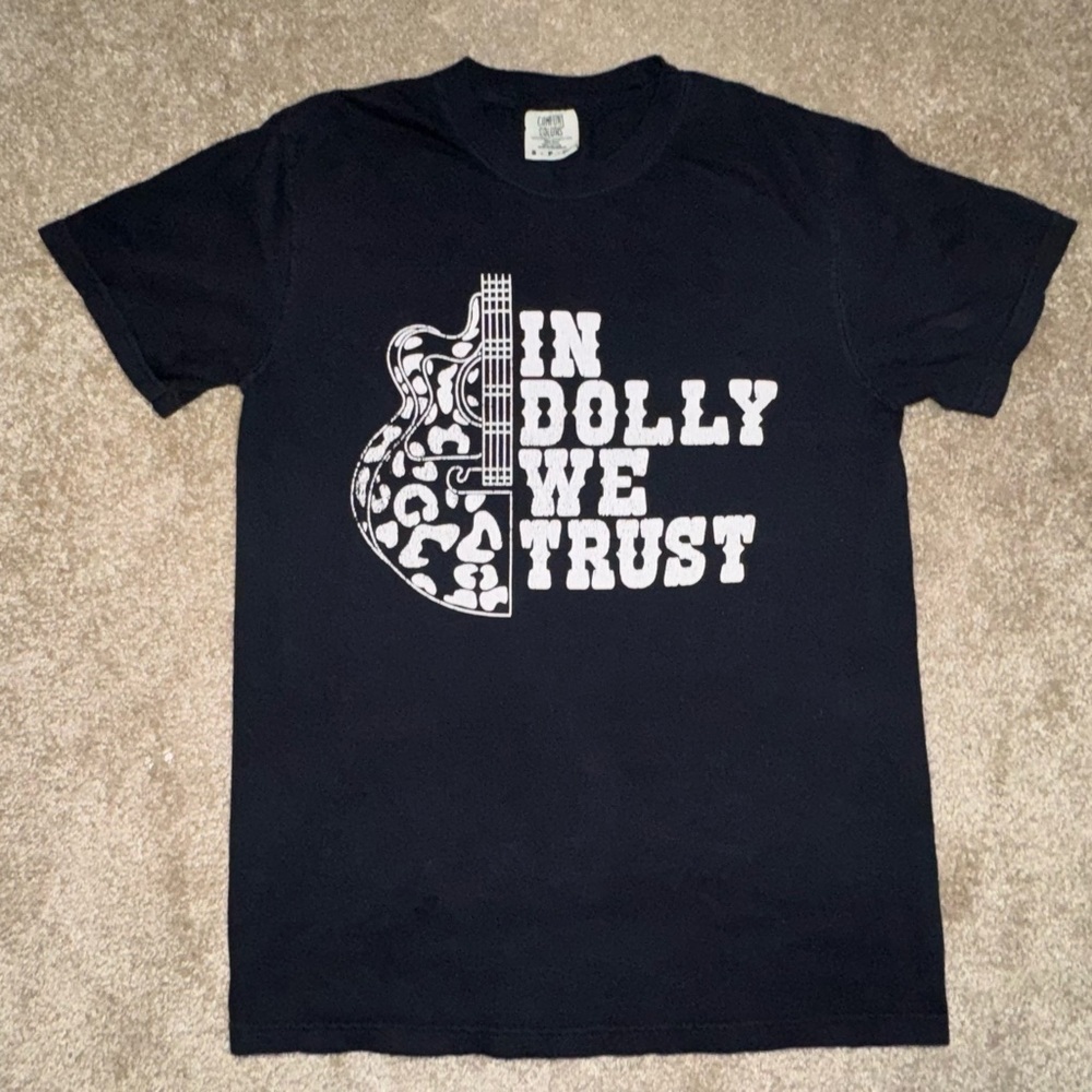 In Dolly We Trust Graphic Tee, Black, Western Country Shirt Size Small, Unisex